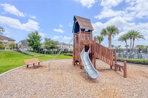 House in STOREY LAKE in Kissimmee, Florida 4 bedrooms, 246.66 sq.m. № 1777506 - photo 26