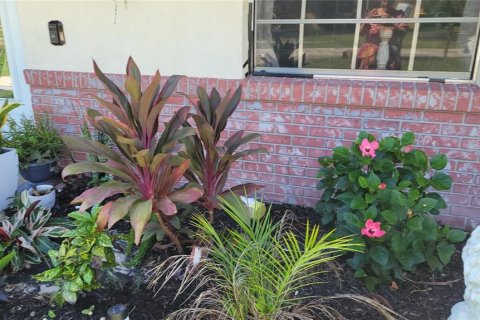 Duplex à vendre à DeLand, Floride: 2 chambres, 104.05 m2 № 1881257 - photo 6