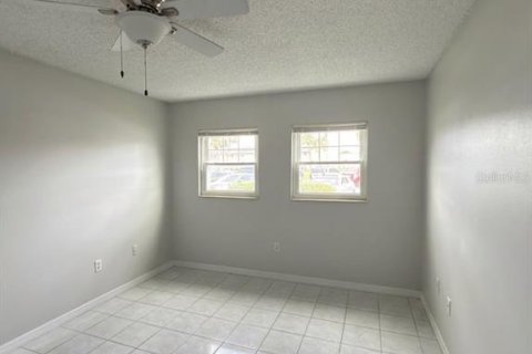 Condo in Orlando, Florida, 2 bedrooms  № 2102447 - photo 7