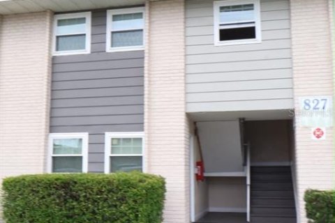 Condo in Orlando, Florida, 2 bedrooms  № 2102447