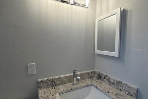 Condo in Orlando, Florida, 2 bedrooms  № 2102447 - photo 10