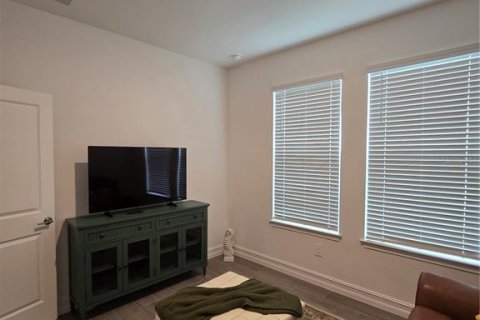 House in Palmetto, Florida 3 bedrooms, 200.3 sq.m. № 2108775 - photo 8