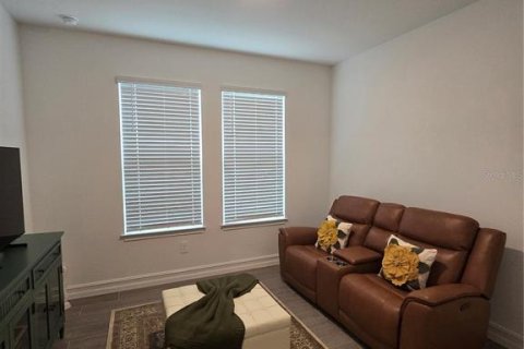 House in Palmetto, Florida 3 bedrooms, 200.3 sq.m. № 2108775 - photo 7