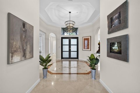 House in Palm Beach Gardens, Florida 3 bedrooms, 274.8 sq.m. № 2254918 - photo 11