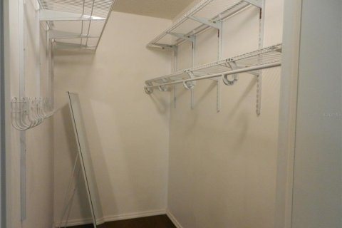 Condo in Tampa, Florida, 2 bedrooms № 2200830 - photo 16