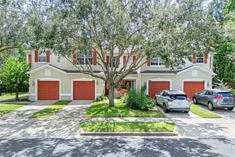 Adosado en venta en Apopka, Florida, 3 dormitorios, 169.73 m2 № 1909938 - foto 1