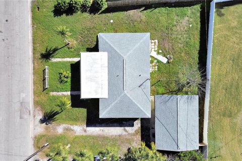 Villa ou maison à vendre à Madeira Beach, Floride: 2 chambres, 93.65 m2 № 1535818 - photo 8