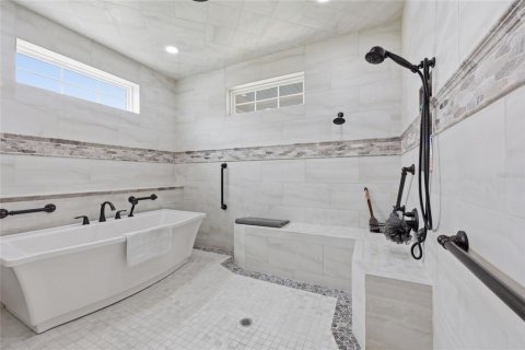 Купить виллу или дом в Бронсон, Флорида 3 комнаты, 535.4м2, № 2152093 - фото 20