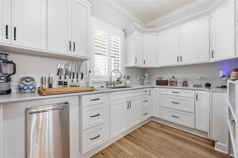 Купить виллу или дом в Бронсон, Флорида 3 комнаты, 535.4м2, № 2152093 - фото 15