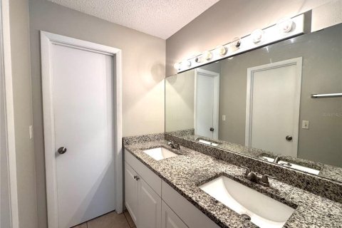 Villa ou maison à louer à Orlando, Floride: 3 chambres, 144.37 m2 № 1854283 - photo 11
