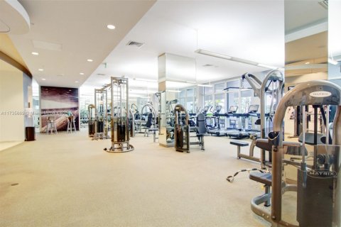 Condo in Bal Harbour, Florida, 2 bedrooms  № 1703796 - photo 26