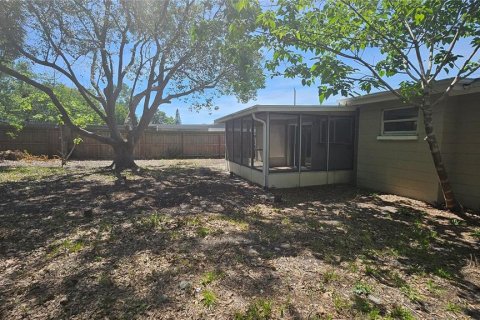 Casa en alquiler en Port Richey, Florida, 2 dormitorios, 74.88 m2 № 2102935 - foto 21