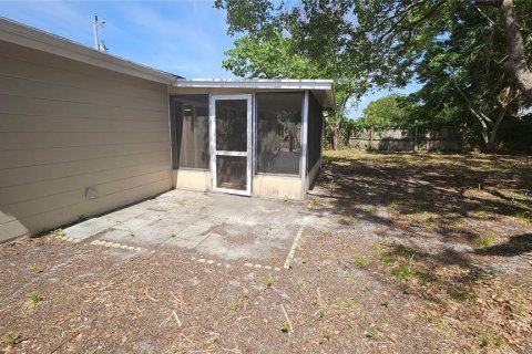 Casa en alquiler en Port Richey, Florida, 2 dormitorios, 74.88 m2 № 2102935 - foto 22