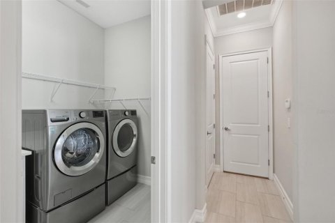 Villa ou maison à vendre à Wesley Chapel, Floride: 2 chambres, 172.89 m2 № 1745167 - photo 25