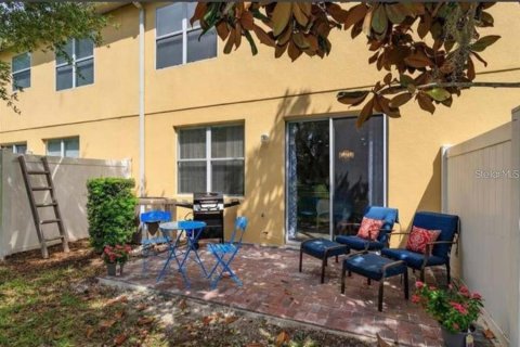 Townhouse in Kissimmee, Florida 3 bedrooms, 167.04 sq.m. № 2379604 - photo 27