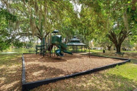 Townhouse in Kissimmee, Florida 3 bedrooms, 167.04 sq.m. № 2379604 - photo 24