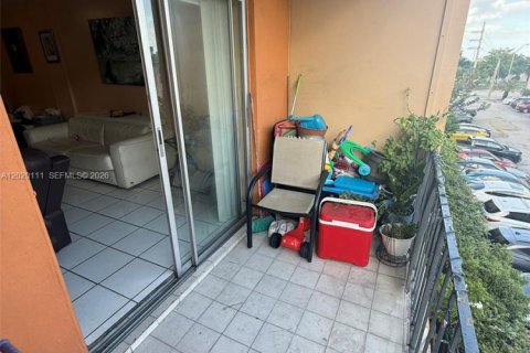 Купить кондоминиум в Хайалиа, Флорида 3 спальни, 112.6м2, № 2241366 - фото 17