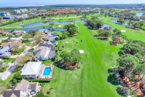 Casa en venta en Clearwater, Florida, 4 dormitorios, 358.97 m2 № 1917380 - foto 4