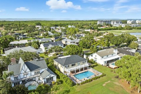 Casa en venta en Clearwater, Florida, 4 dormitorios, 358.97 m2 № 1917380 - foto 10
