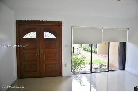 Condo in Miami, Florida, 2 bedrooms  № 1994534 - photo 14