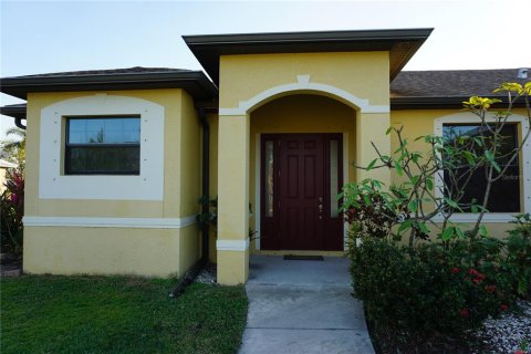 Casa en venta en Punta Gorda, Florida, 3 dormitorios, 158.96 m2 № 1559410 - foto 3