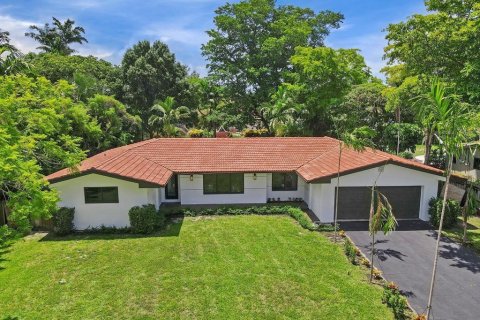House in Plantation, Florida 3 bedrooms, 180.04 sq.m. № 2250780