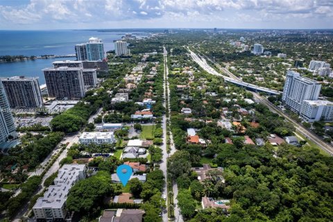 Terreno en venta en Miami, Florida № 2339870 - foto 7