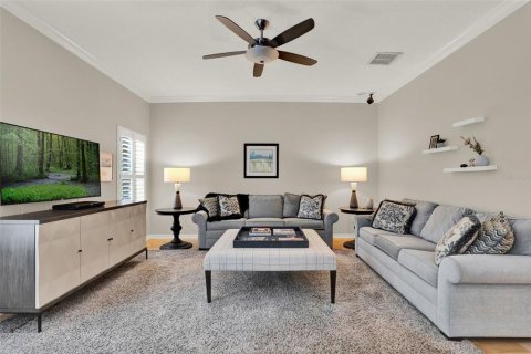 Villa ou maison à vendre à Orlando, Floride: 4 chambres, 219.99 m2 № 1840137 - photo 19
