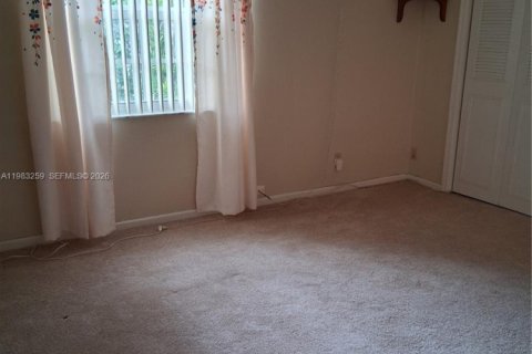 Condo in Davie, Florida, 2 bedrooms  № 2074525 - photo 5