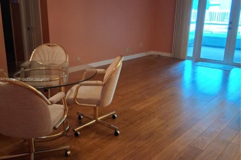 Condo in Davie, Florida, 2 bedrooms  № 2074525 - photo 6