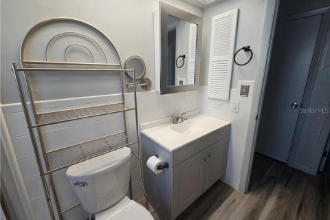 Villa ou maison à vendre à Beverly Hills, Floride: 2 chambres, 123.75 m2 № 2142017 - photo 8