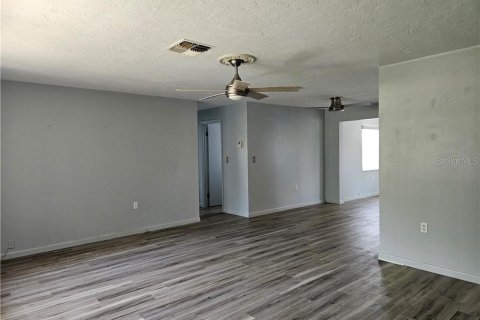 Villa ou maison à vendre à Beverly Hills, Floride: 2 chambres, 123.75 m2 № 2142017 - photo 26