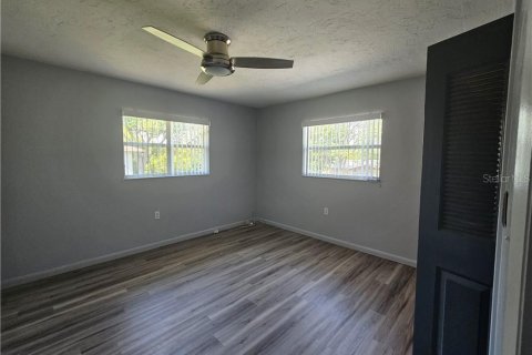 Villa ou maison à vendre à Beverly Hills, Floride: 2 chambres, 123.75 m2 № 2142017 - photo 5
