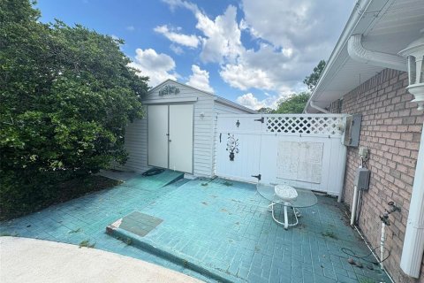 Casa en venta en Deltona, Florida, 4 dormitorios, 211.91 m2 № 1918951 - foto 25