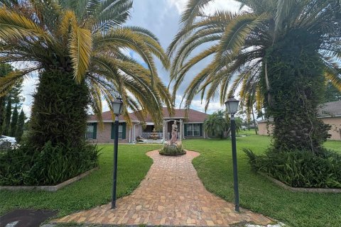 Casa en venta en Deltona, Florida, 4 dormitorios, 211.91 m2 № 1918951 - foto 2