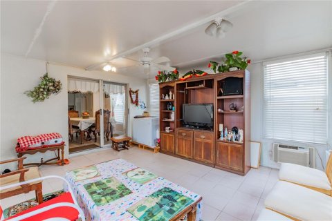 Casa en venta en Brandon, Florida, 3 dormitorios, 136.66 m2 № 1520697 - foto 24