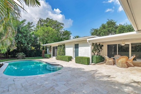 House in West Palm Beach, Florida 3 bedrooms, 192.12 sq.m. № 2241323 - photo 3