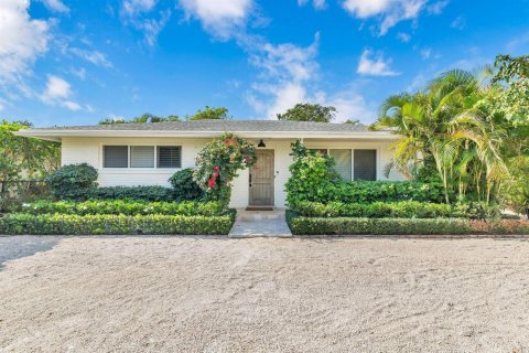 House in West Palm Beach, Florida 3 bedrooms, 192.12 sq.m. № 2241323