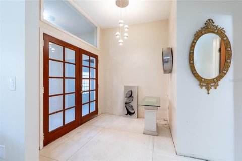 Casa en venta en Tampa, Florida, 4 dormitorios, 314.38 m2 № 1636785 - foto 3