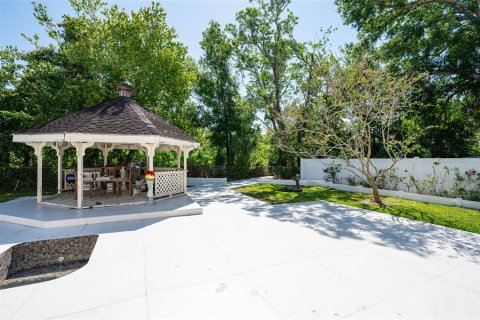 Casa en venta en Tampa, Florida, 4 dormitorios, 314.38 m2 № 1636785 - foto 28