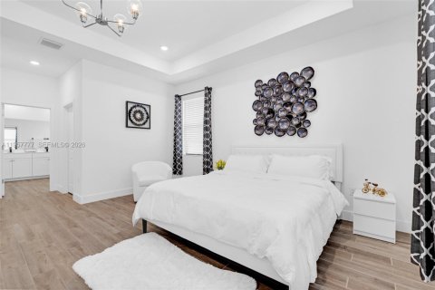 Casa en venta en Homestead, Florida, 4 dormitorios, 241.82 m2 № 2011555 - foto 10