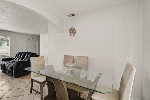 Casa en venta en Orlando, Florida, 3 dormitorios, 119.47 m2 № 2425273 - foto 9