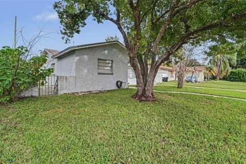 Casa en venta en Orlando, Florida, 3 dormitorios, 119.47 m2 № 2425273 - foto 26