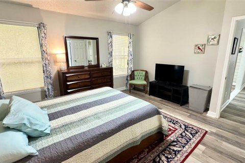 Villa ou maison à vendre à New Smyrna Beach, Floride: 3 chambres, 135.73 m2 № 2212029 - photo 13