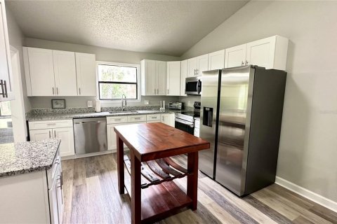 Villa ou maison à vendre à New Smyrna Beach, Floride: 3 chambres, 135.73 m2 № 2212029 - photo 8