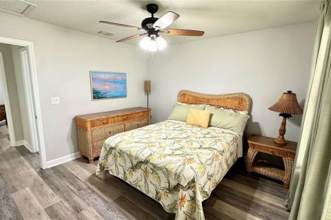 Villa ou maison à vendre à New Smyrna Beach, Floride: 3 chambres, 135.73 m2 № 2212029 - photo 19