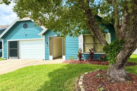 Villa ou maison à New Smyrna Beach, Floride 3 chambres, 135.73 m2 № 2212029