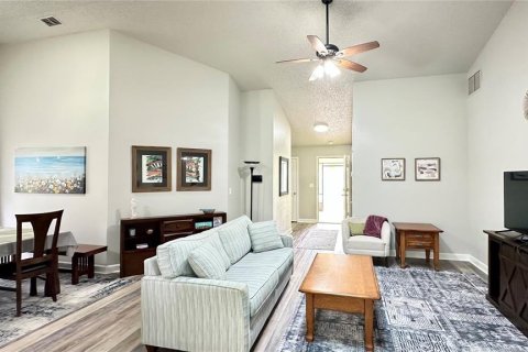 Villa ou maison à vendre à New Smyrna Beach, Floride: 3 chambres, 135.73 m2 № 2212029 - photo 5