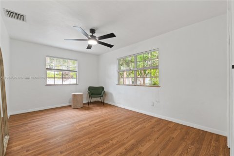 Villa ou maison à vendre à Hollywood, Floride: 3 chambres, 129.32 m2 № 2015888 - photo 30