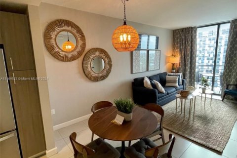 Condominio en alquiler en Doral, Florida, 1 dormitorio, 60.39 m2 № 2076701 - foto 8